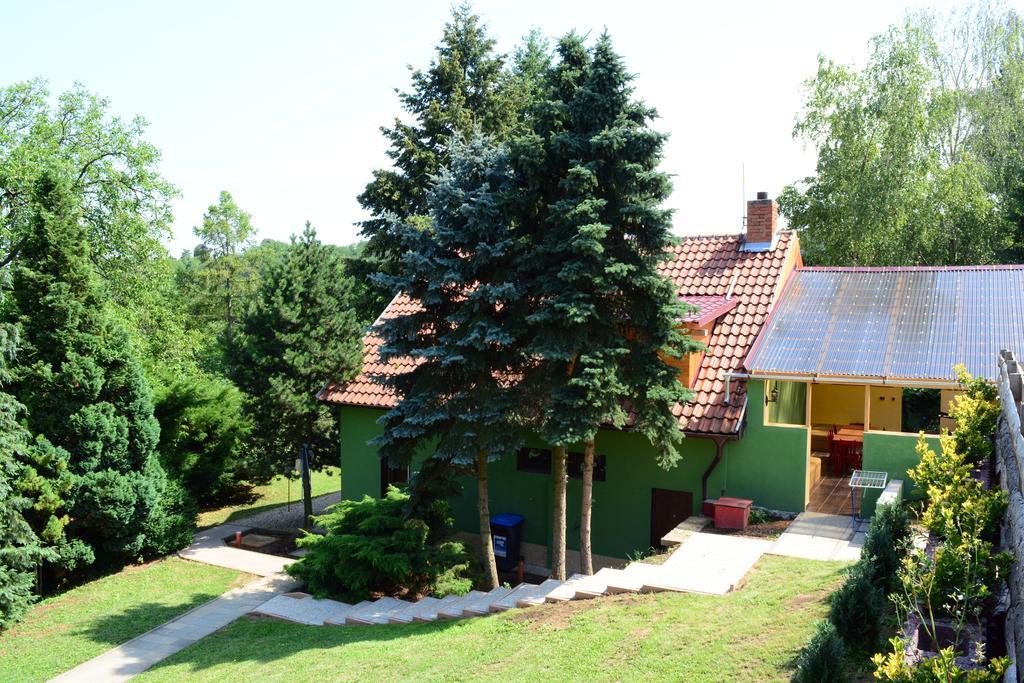 Areal Hradisek Vila Klobouky u Brna Exterior foto